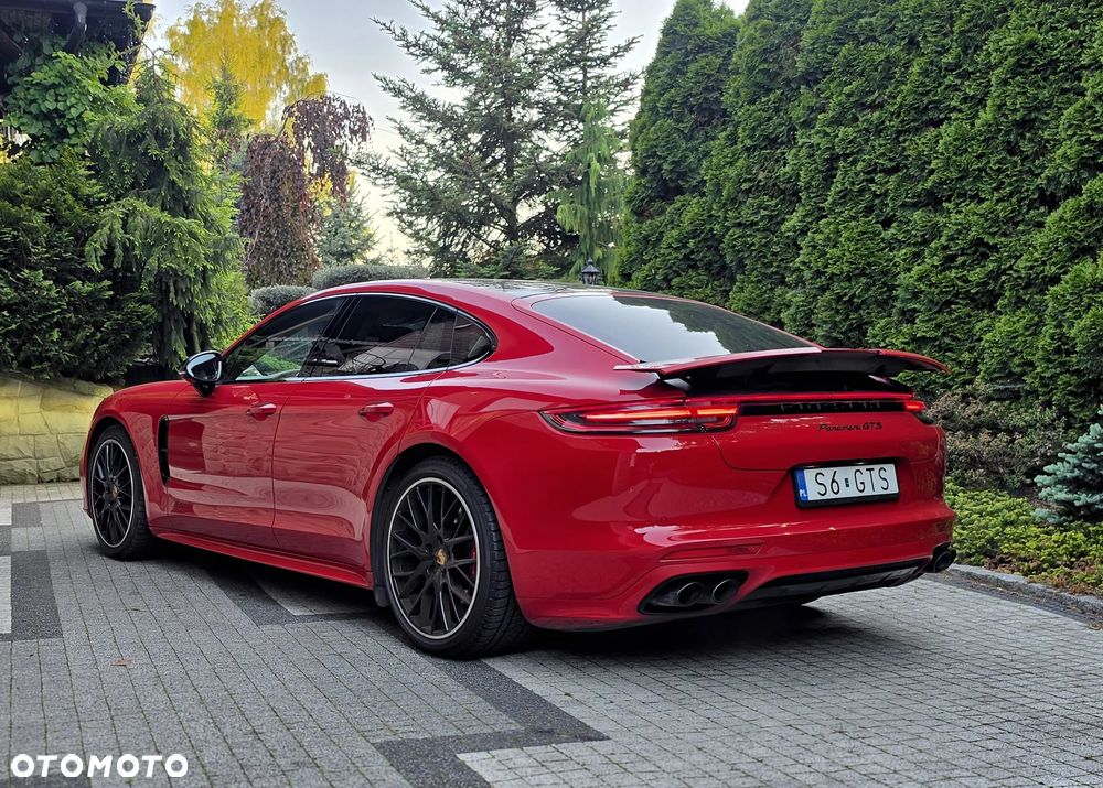 Porsche Panamera GTS - 8