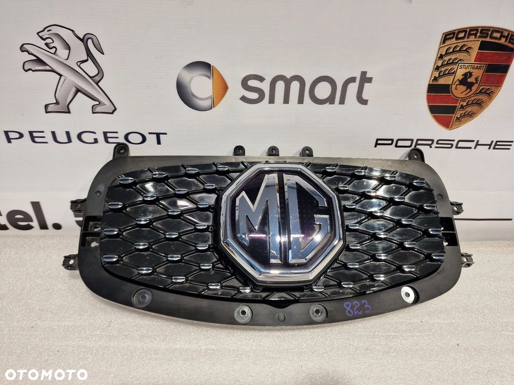 MG ZS EV ELECTRIC 20- ATRAPA / GRILL / GNIAZDO ŁADNE , NR 10749241 , NR AUKCJI GL823 - 1