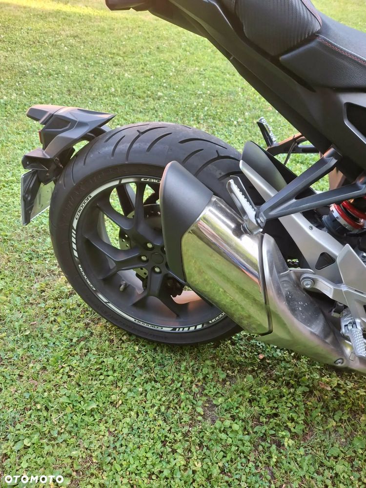 Honda CB - 7