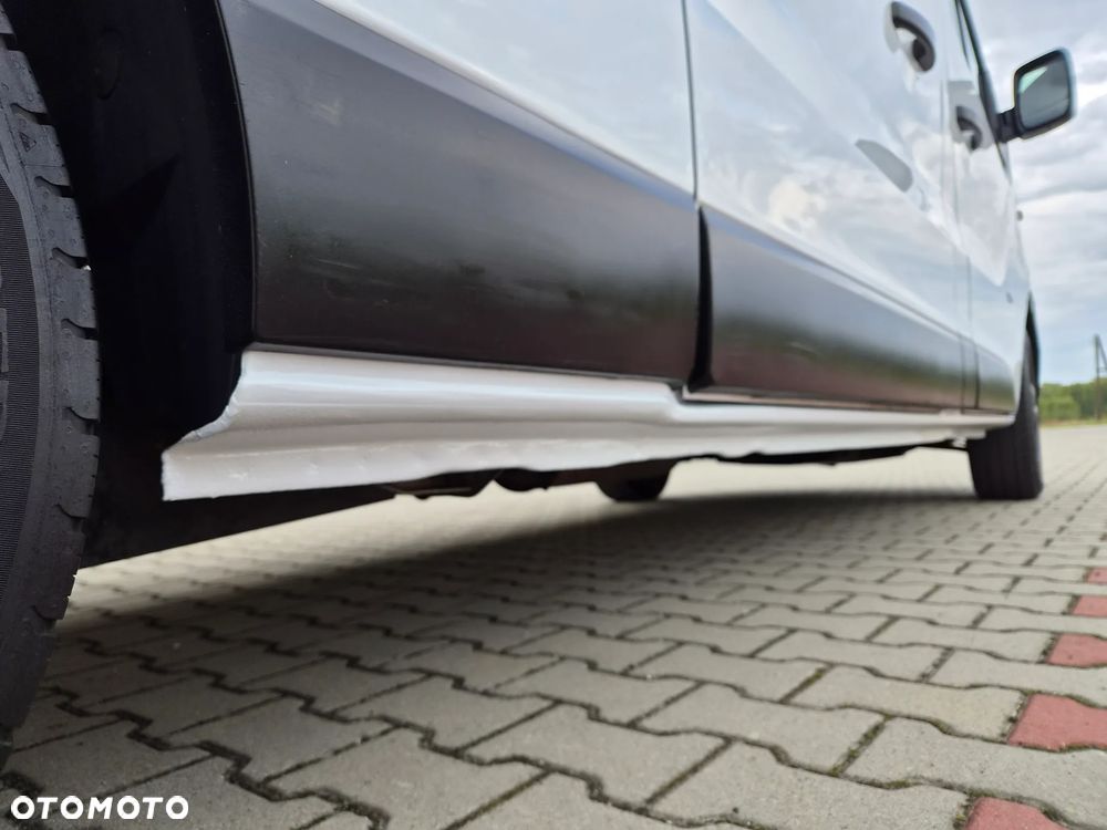 Opel Vivaro - 17