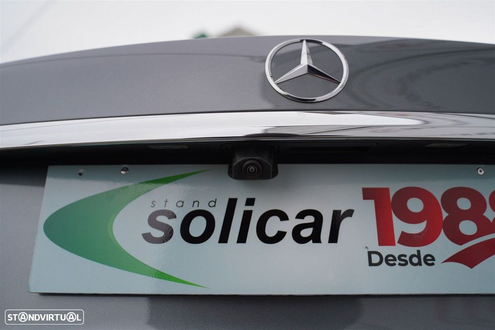 Mercedes-Benz E 220 d AMG Line - 4