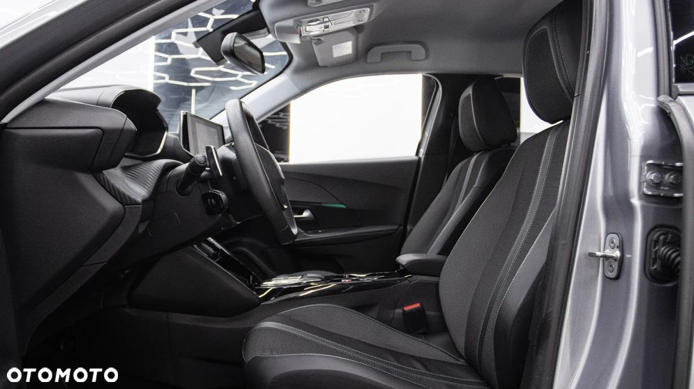 Peugeot 2008 1.2 PureTech Allure S&S EAT8 - 15