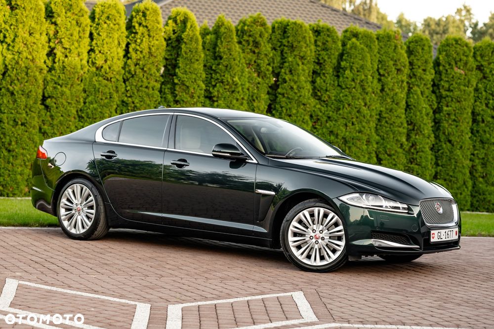 Jaguar XF 3.0 V6 Kompressor AWD - 2