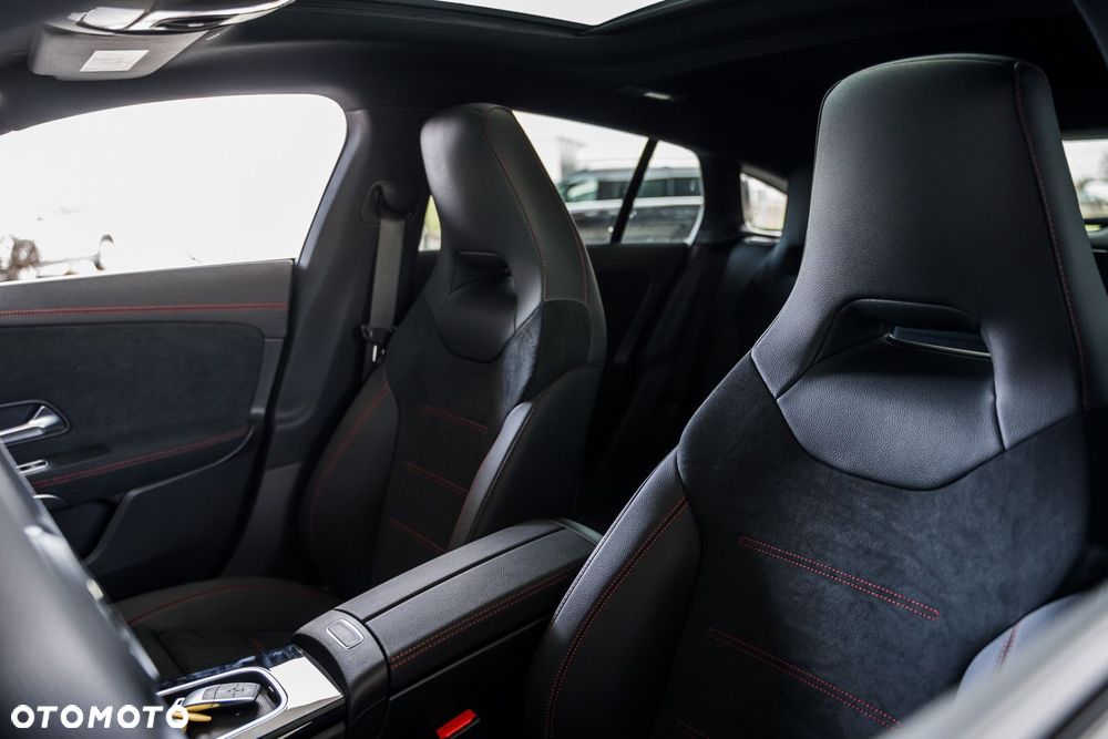 Mercedes-Benz CLA - 14