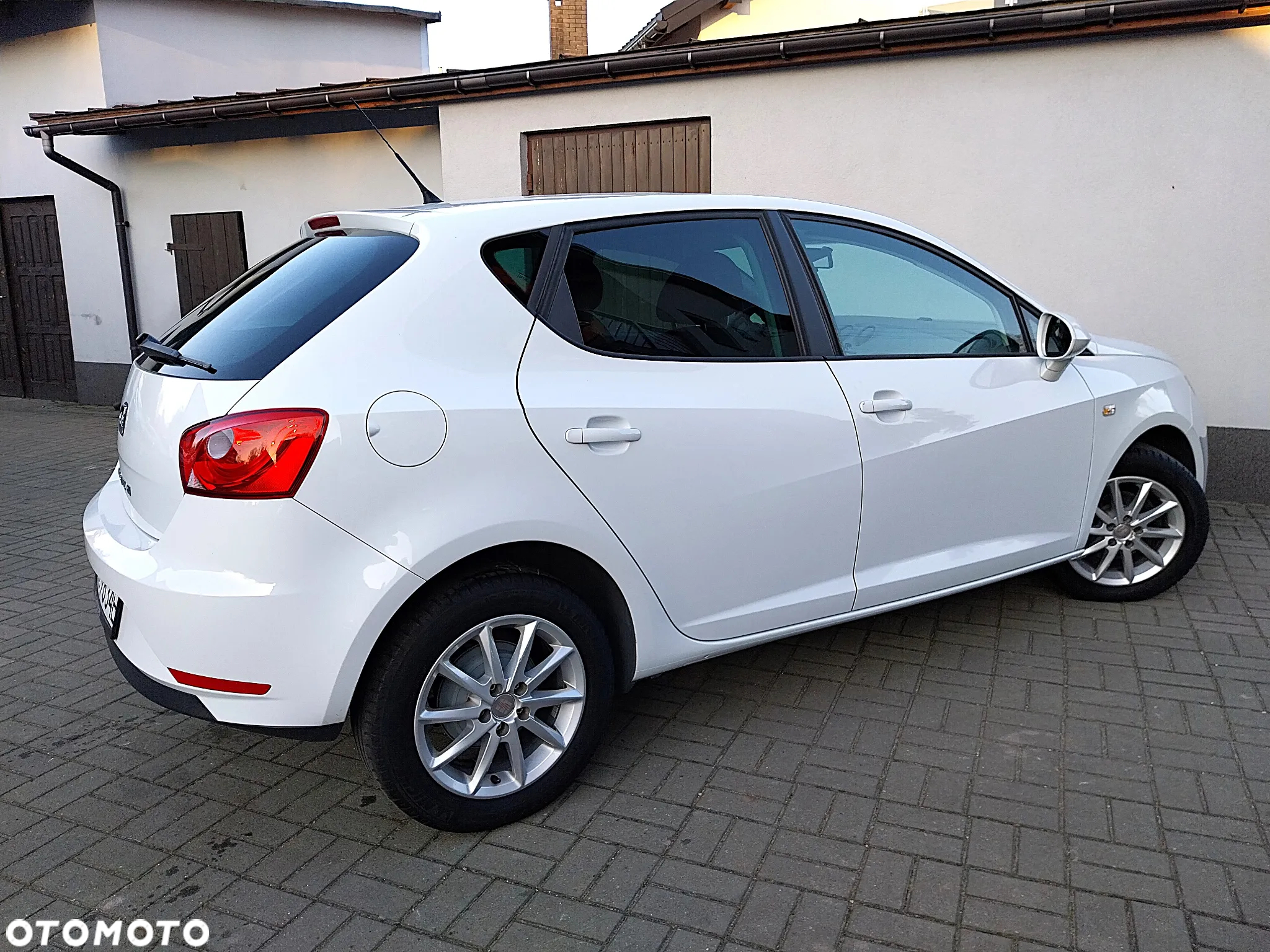 Seat Ibiza 1.4 16V Style - 4