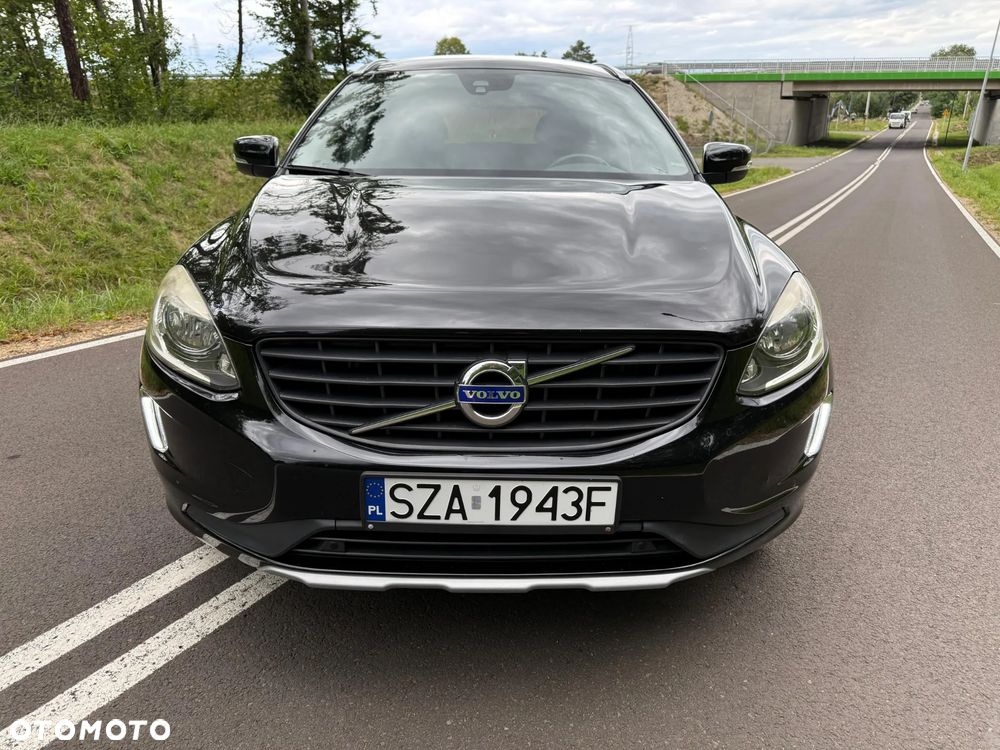 Volvo XC 60 D4 Drive-E Ocean Race - 3
