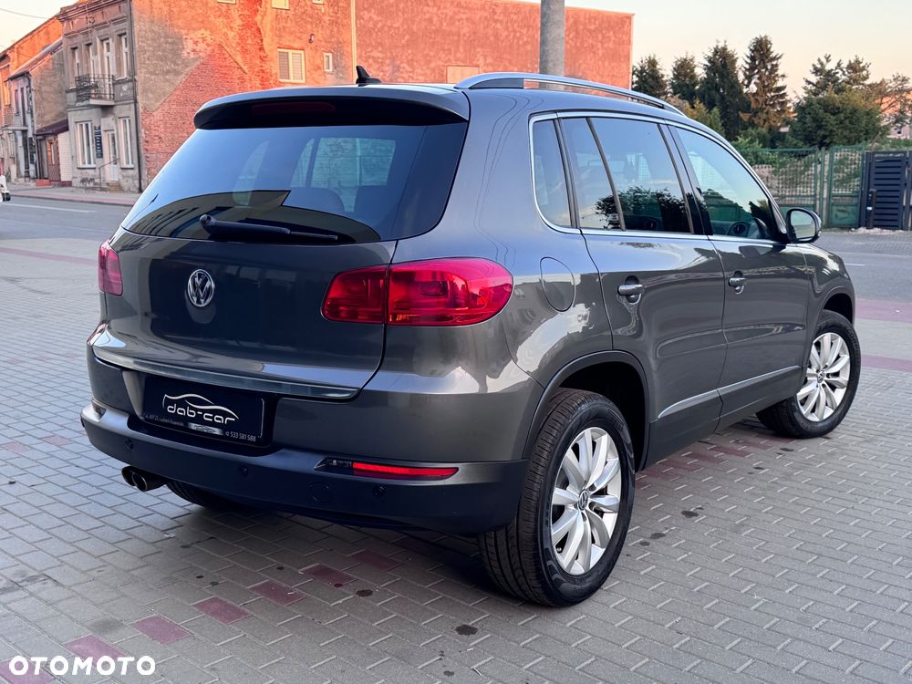 Volkswagen Tiguan 2.0 TDI DPF 4Motion BlueMotion Technology DSG Sport & Style - 14