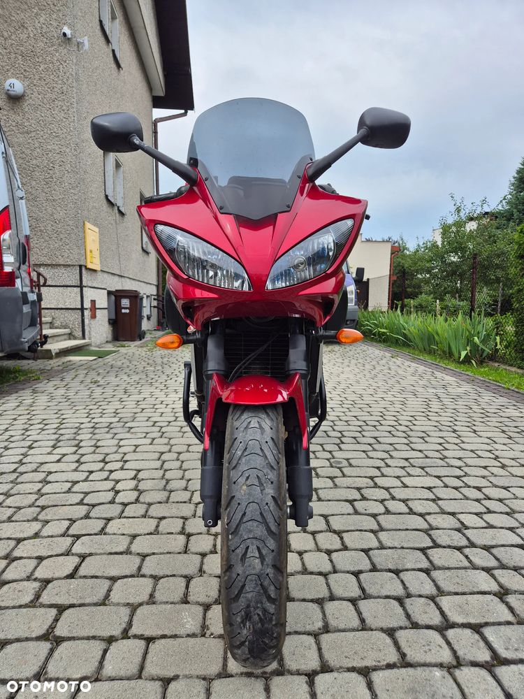 Yamaha FZ6 - 3