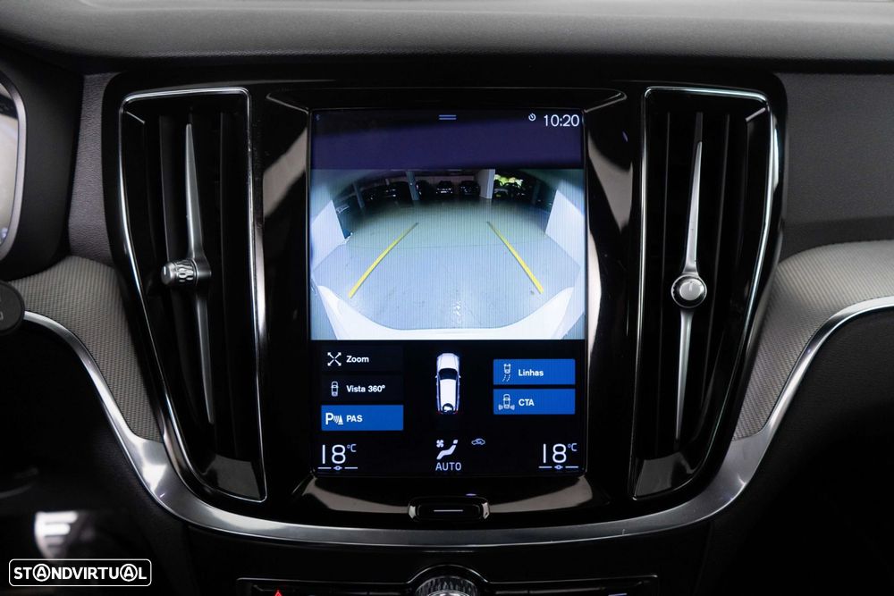 Volvo V60 2.0 T6 AWD TE R-Design - 25