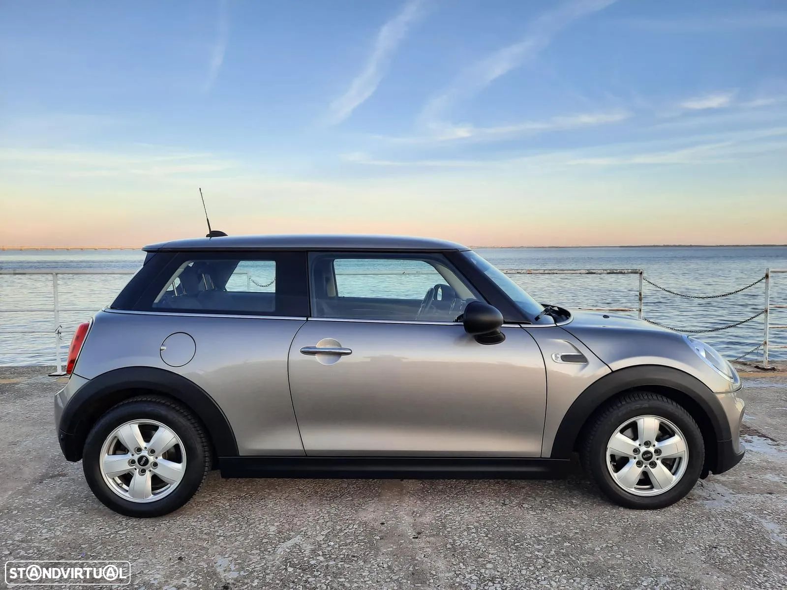 MINI 3 Portas One D - 1