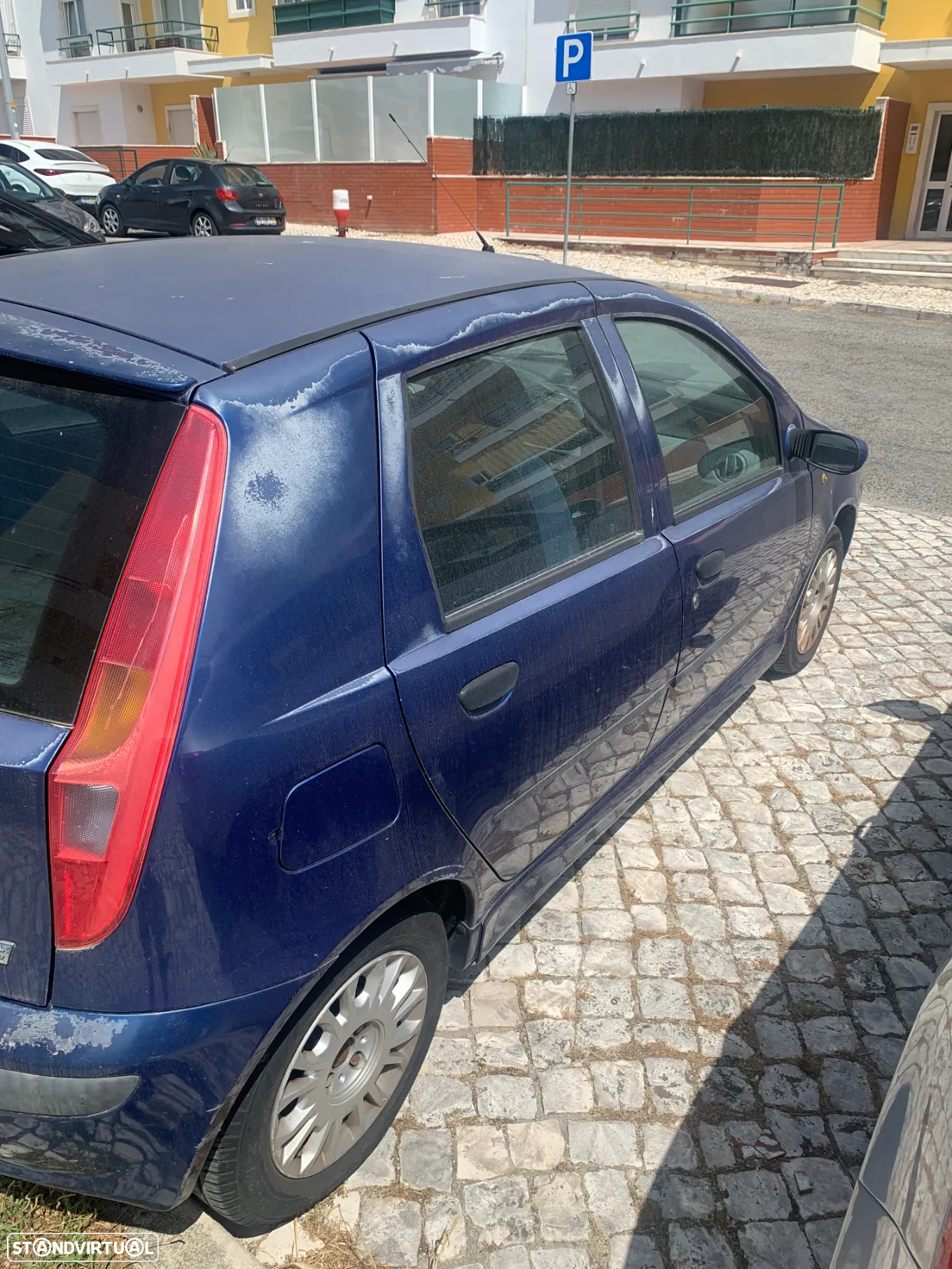 Fiat Punto 1.2 16V HLX - 4