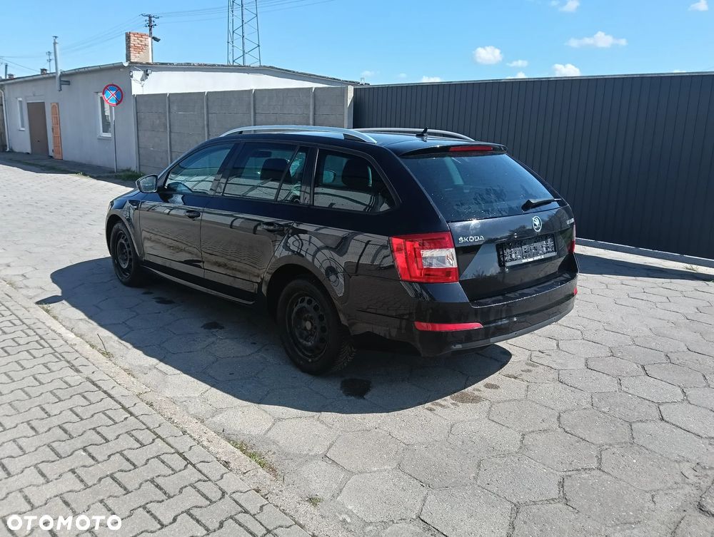 Skoda Octavia 2.0 TDI (Green tec) DSG Joy - 3