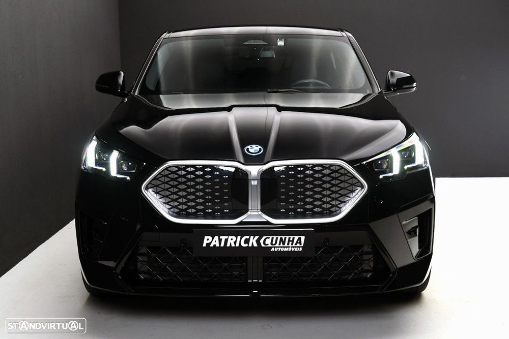 BMW iX2 xDrive30 - 2