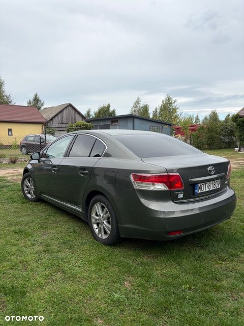 Toyota Avensis 2.0 D-4D Platinium - 6