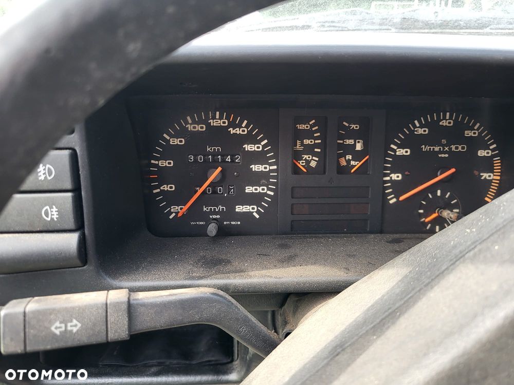 Audi Coupe - 10