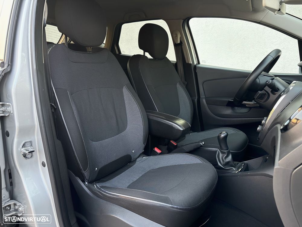 Renault Captur 1.5 dCi Exclusive - 12