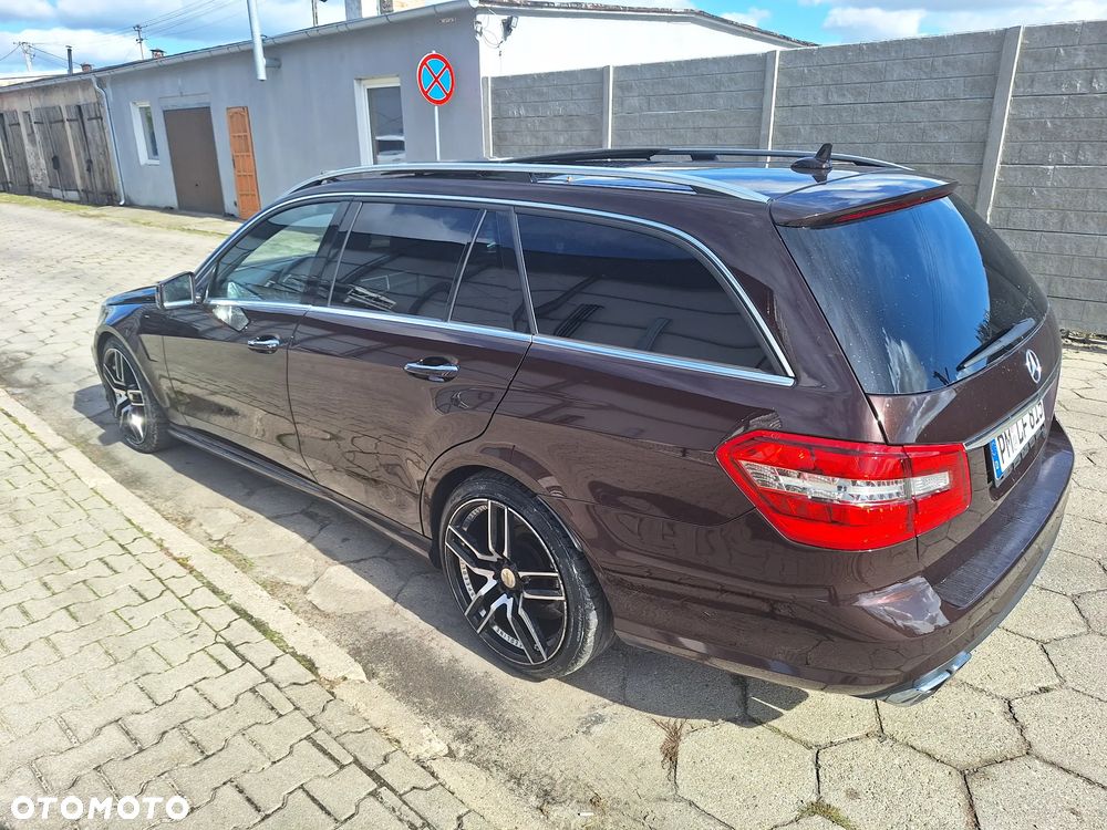 Mercedes-Benz Klasa E 63 AMG T AMG Speedshift 7G-MCT - 7