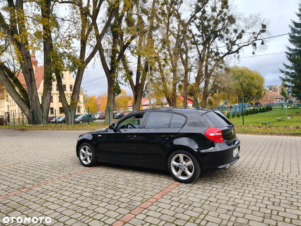 BMW Seria 1 118d Sport Line - 20