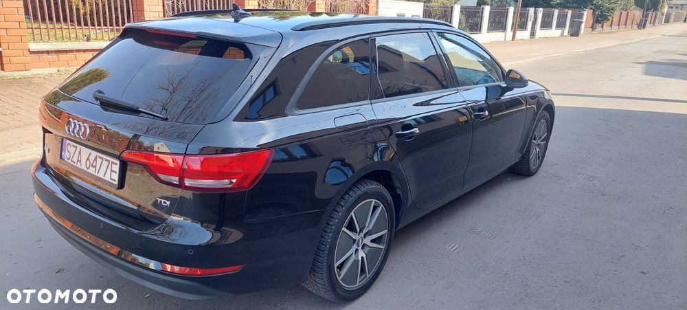 Audi A4 Avant - 8