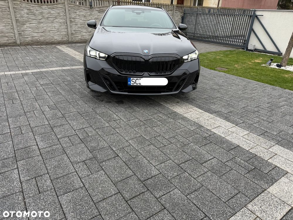 BMW Seria 5 520d mHEV - 2