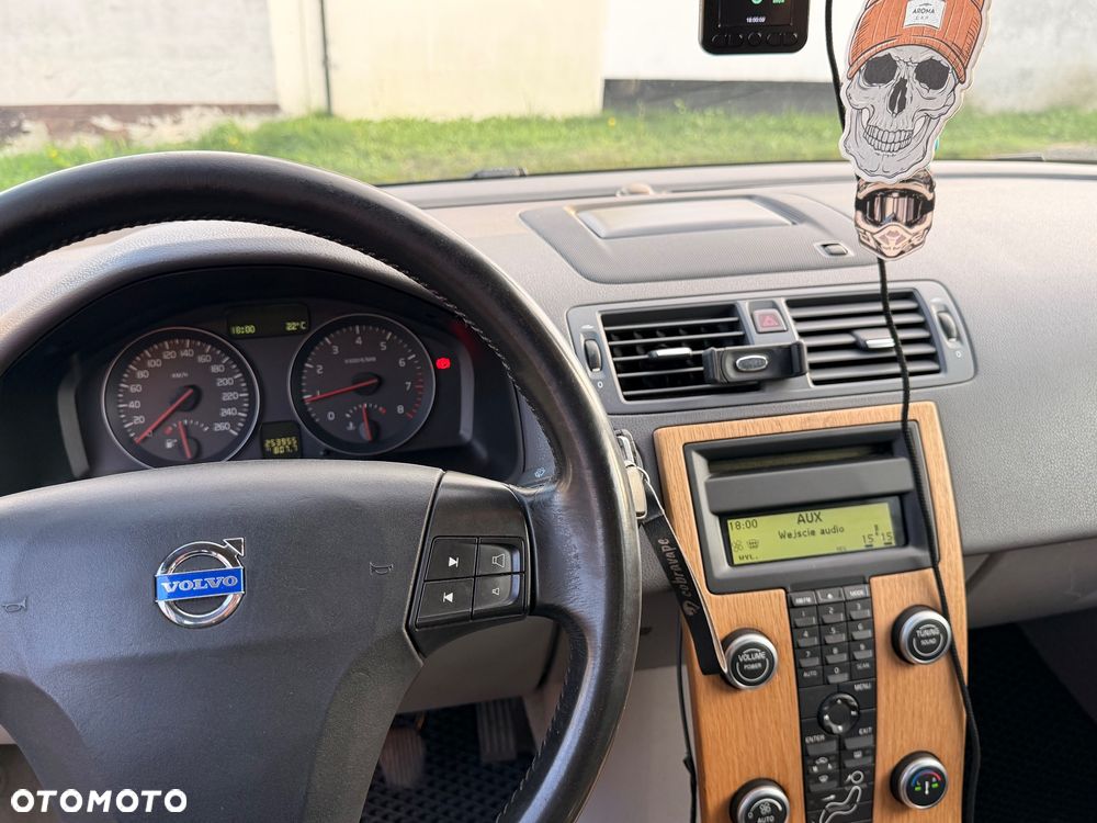 Volvo S40 1.8 Momentum - 12