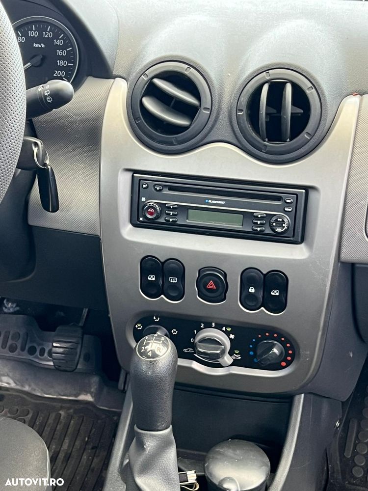 Dacia Sandero 1.6 MPI Preference - 9