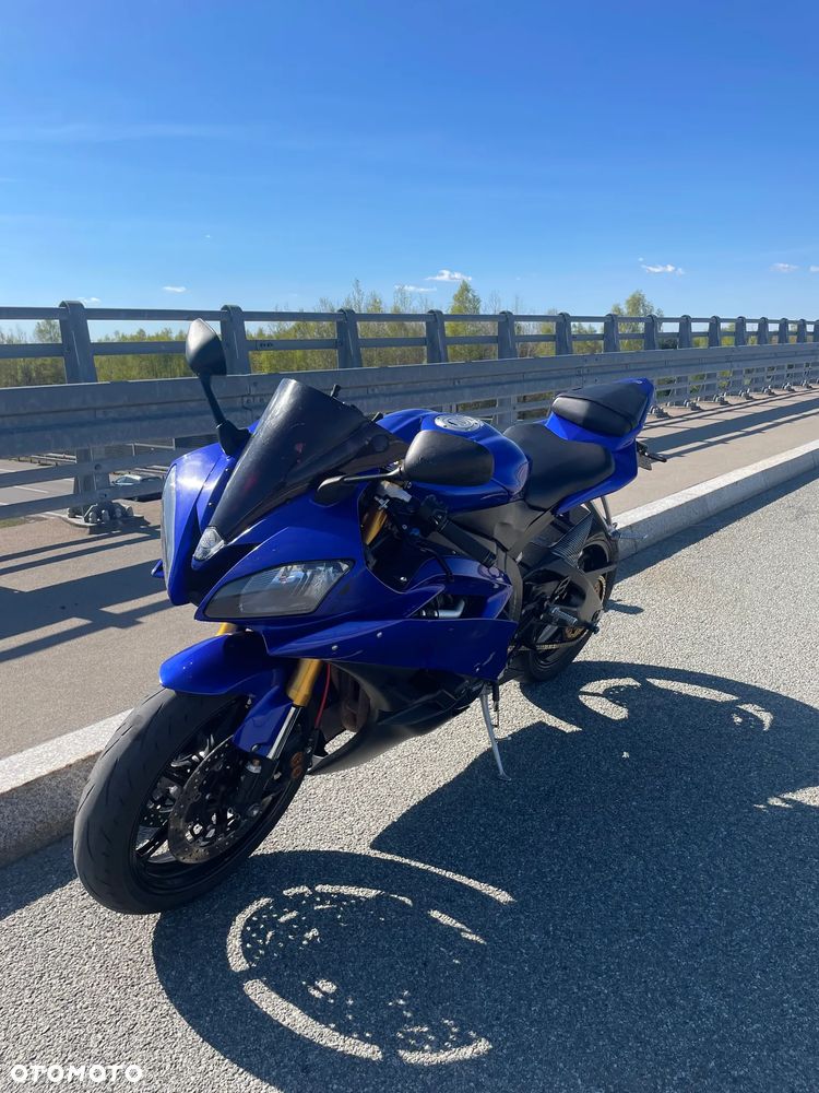 Yamaha R6 - 9