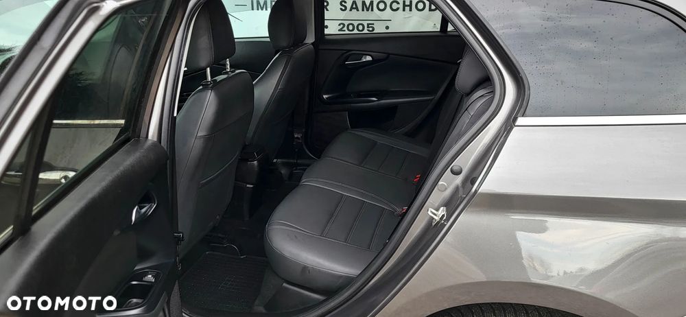 Fiat Tipo Kombi 1.6 E-torQ Lounge - 19
