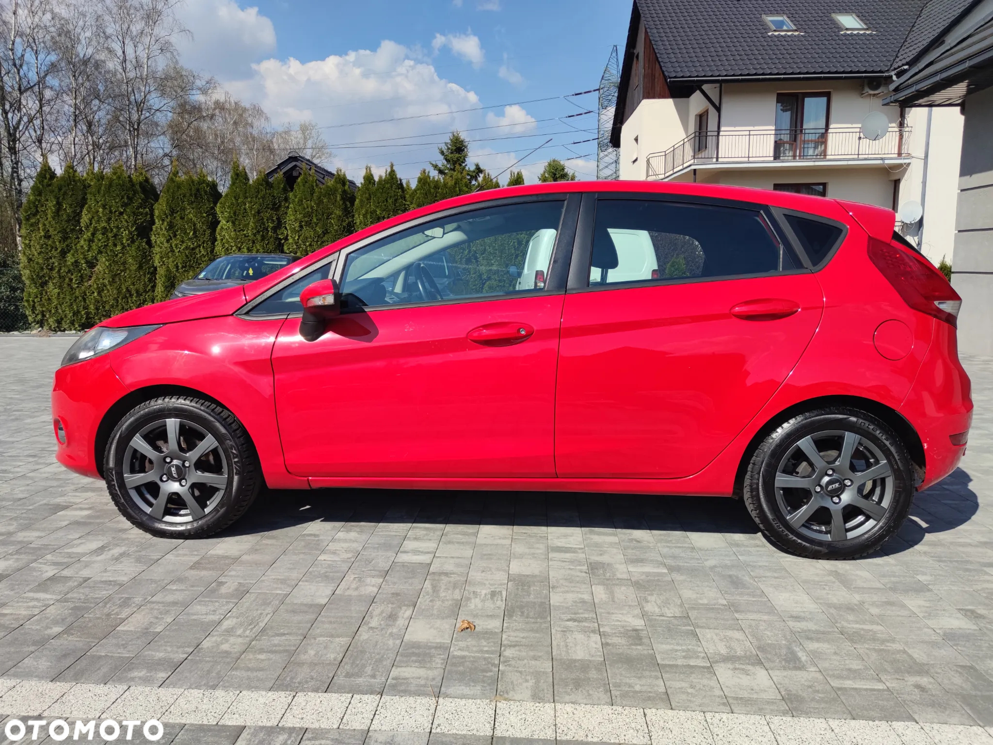 Ford Fiesta 1.25 Ambiente - 2