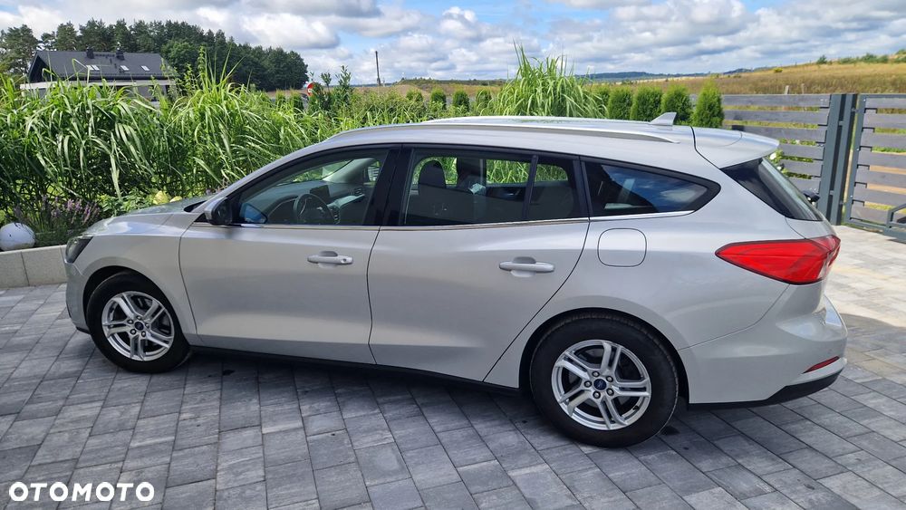 Ford Focus 1.0 EcoBoost Trend Edition - 1