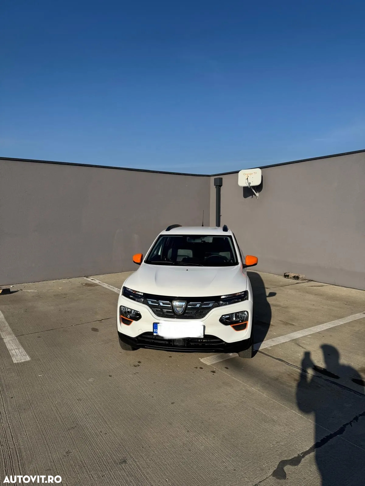 Dacia Spring - 4