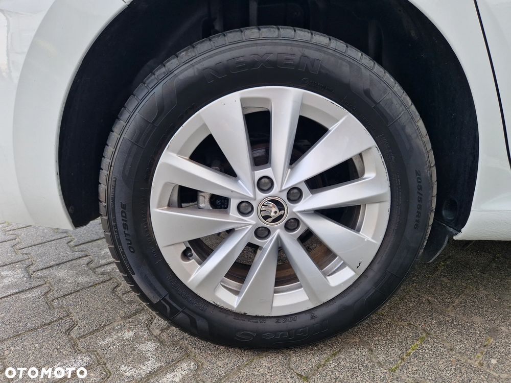 Skoda Scala 1.5 TSI Ambition DSG - 17