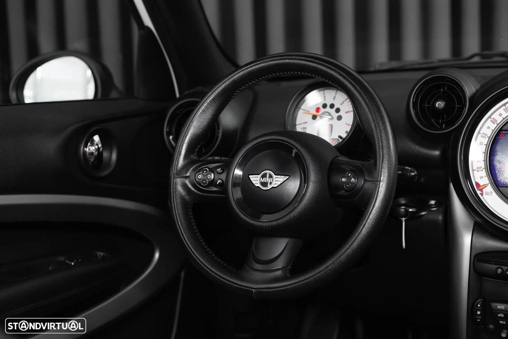 MINI Paceman Cooper D - 16
