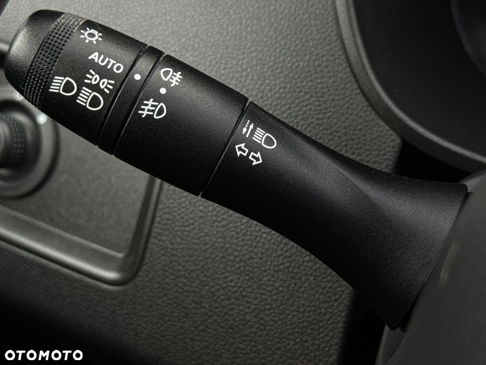 Dacia Duster 1.6 SCe Comfort - 23