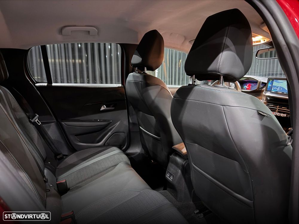 Peugeot e-208 50 kWh Allure - 34