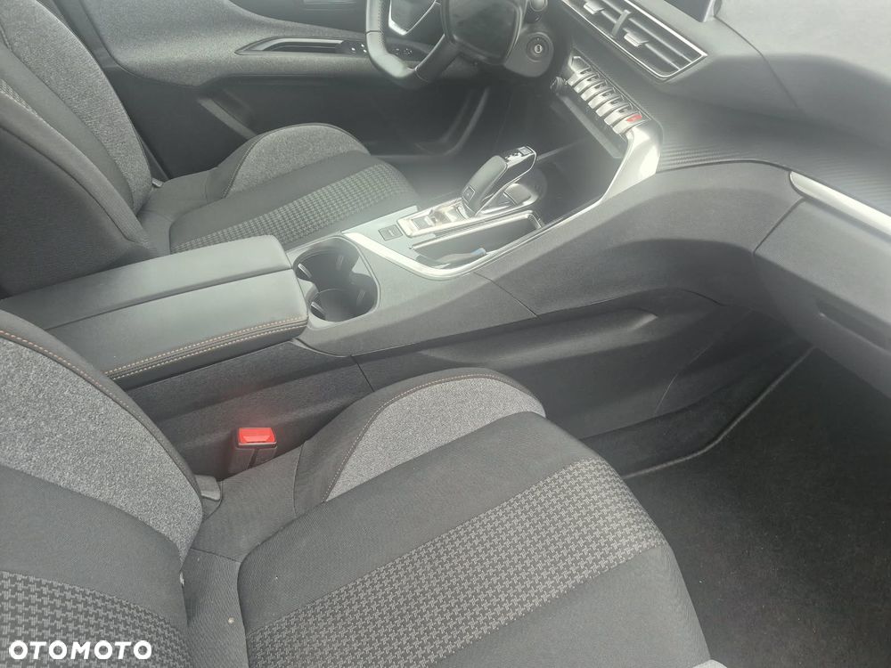 Peugeot 3008 BlueHDi 130 Stop & Start EAT8 Active Business-Paket - 2