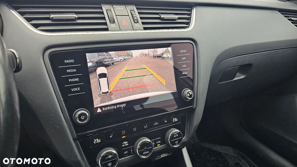 Skoda Octavia 1.5 TSI ACT Style - 5