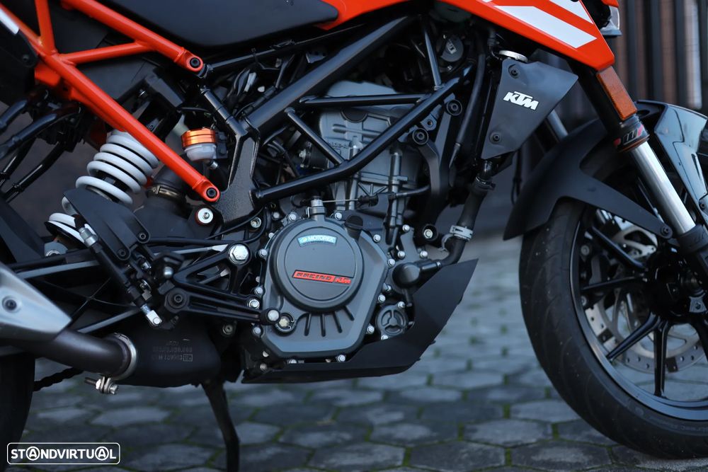 KTM Duke - 11