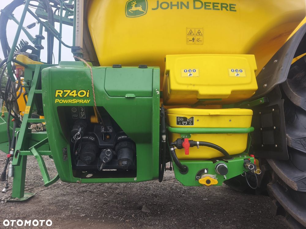 John Deere R740i - 6