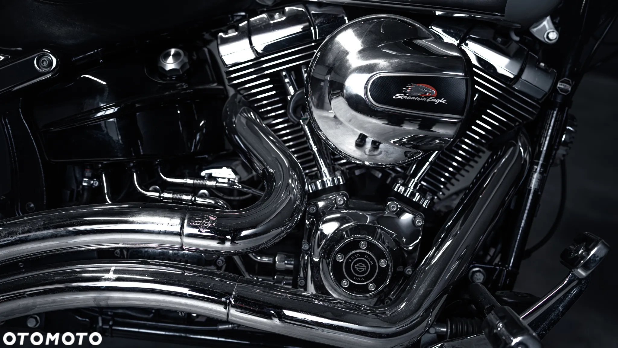Harley-Davidson Softail Breakout - 6