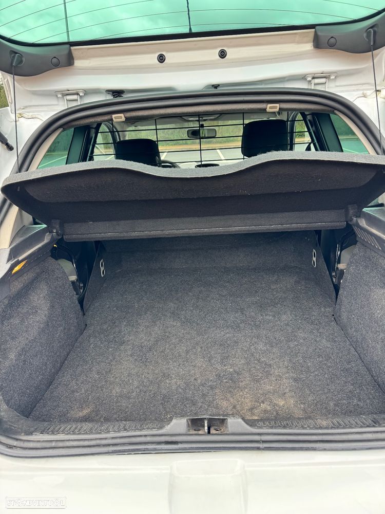 Renault Clio 1.5 dCi Dynamique - 9