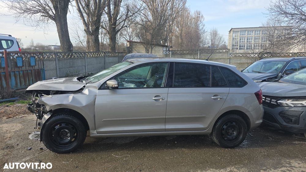 Skoda RAPID 1.0 TSI Style - 3