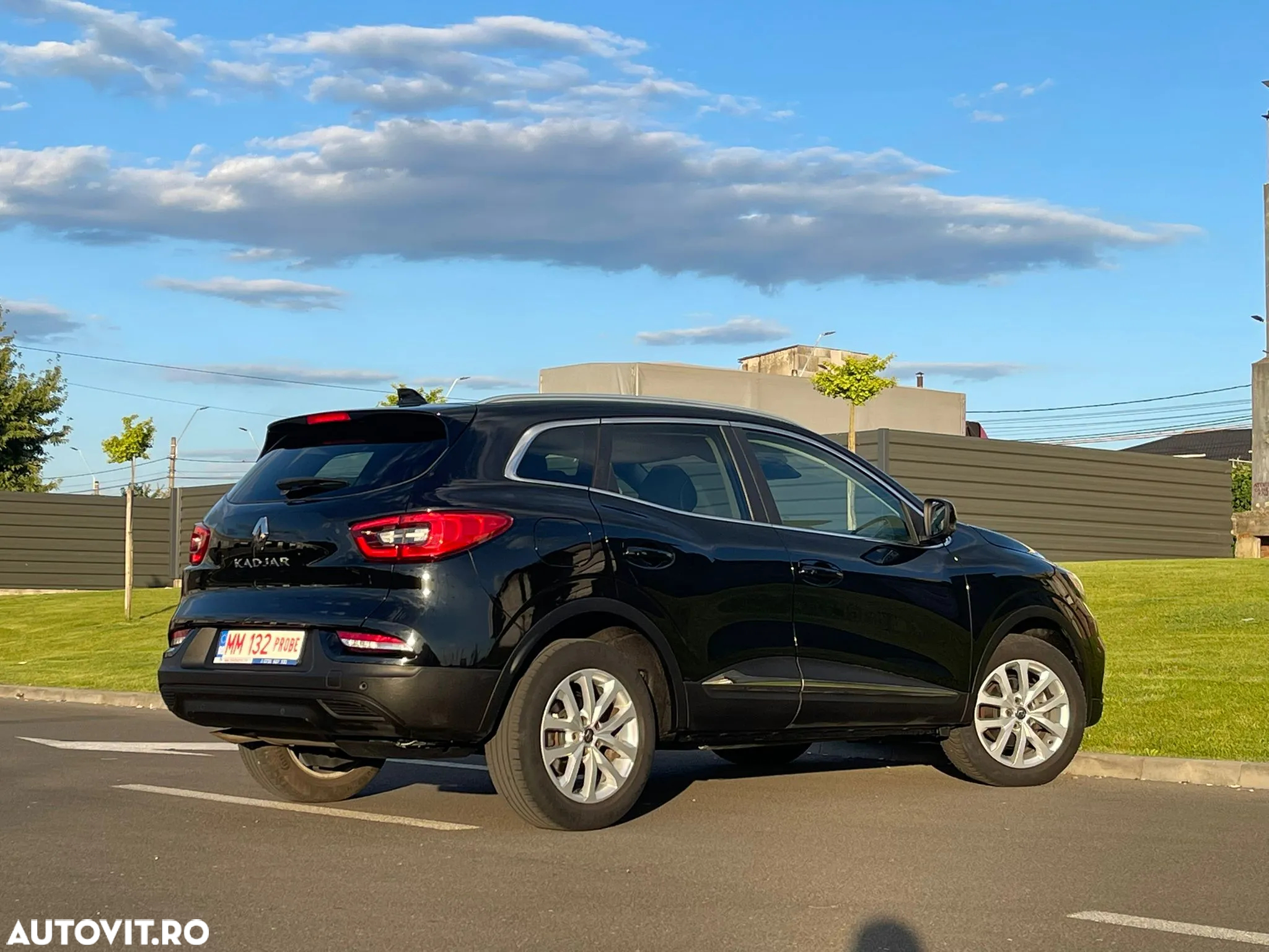 Renault Kadjar BLUE dCi 115 EDC ZEN - 16
