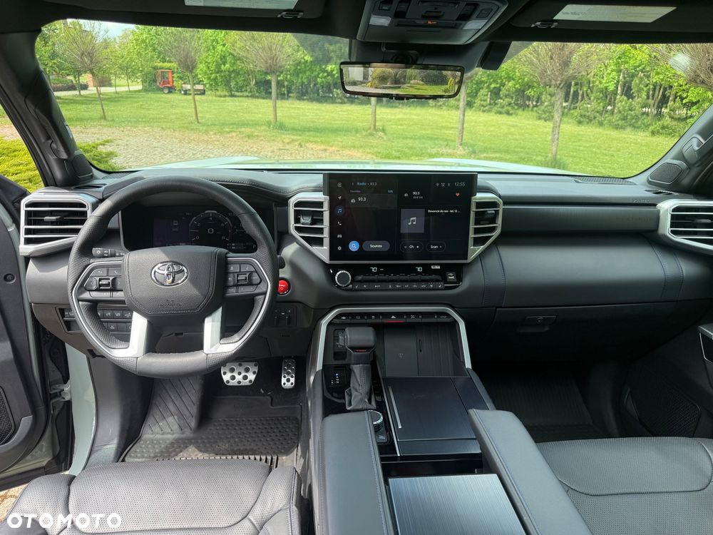 Toyota Tundra - 17