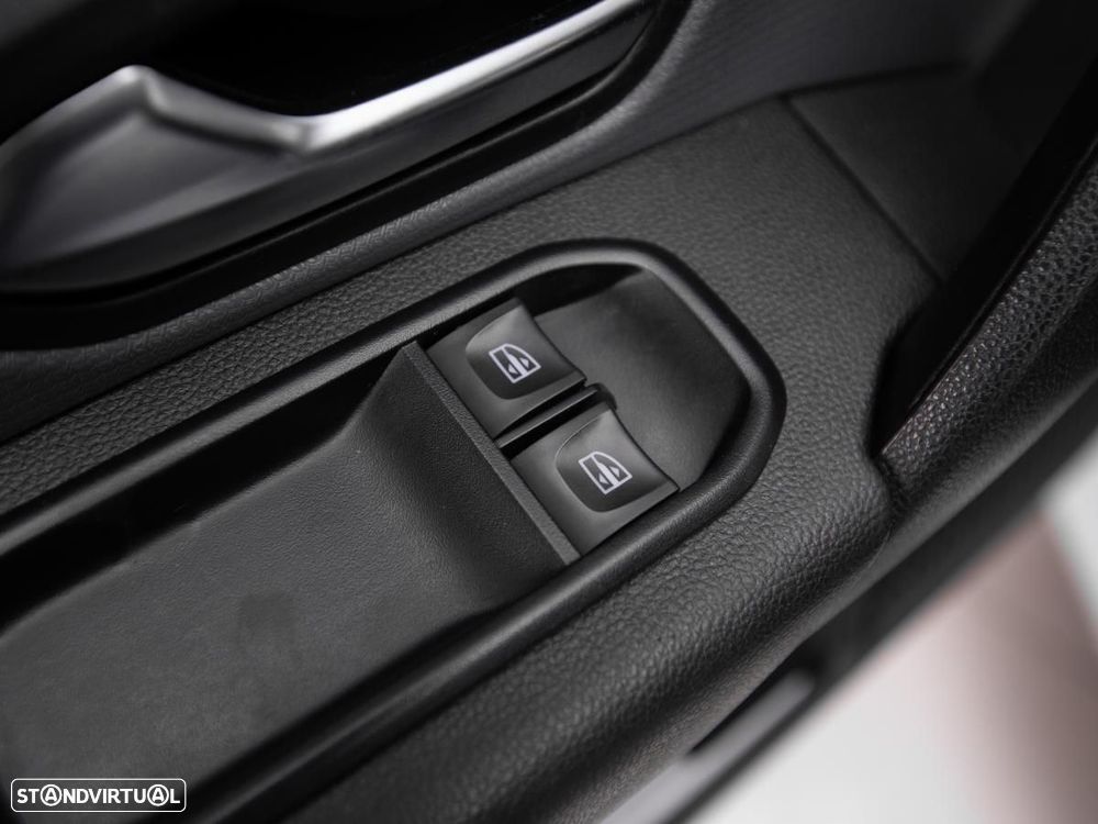 Renault Express 1.5 Blue dCi Advance C/IVA - 11