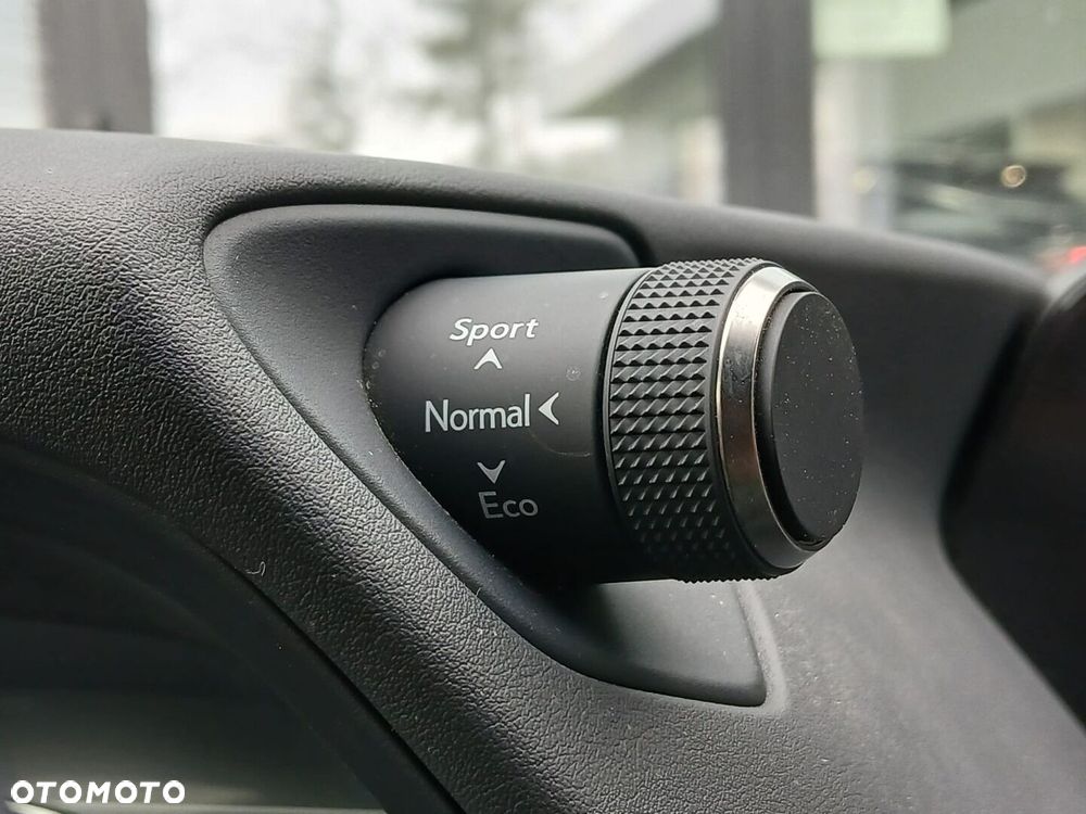 Lexus UX 250h GPF Business Edition 2WD - 34