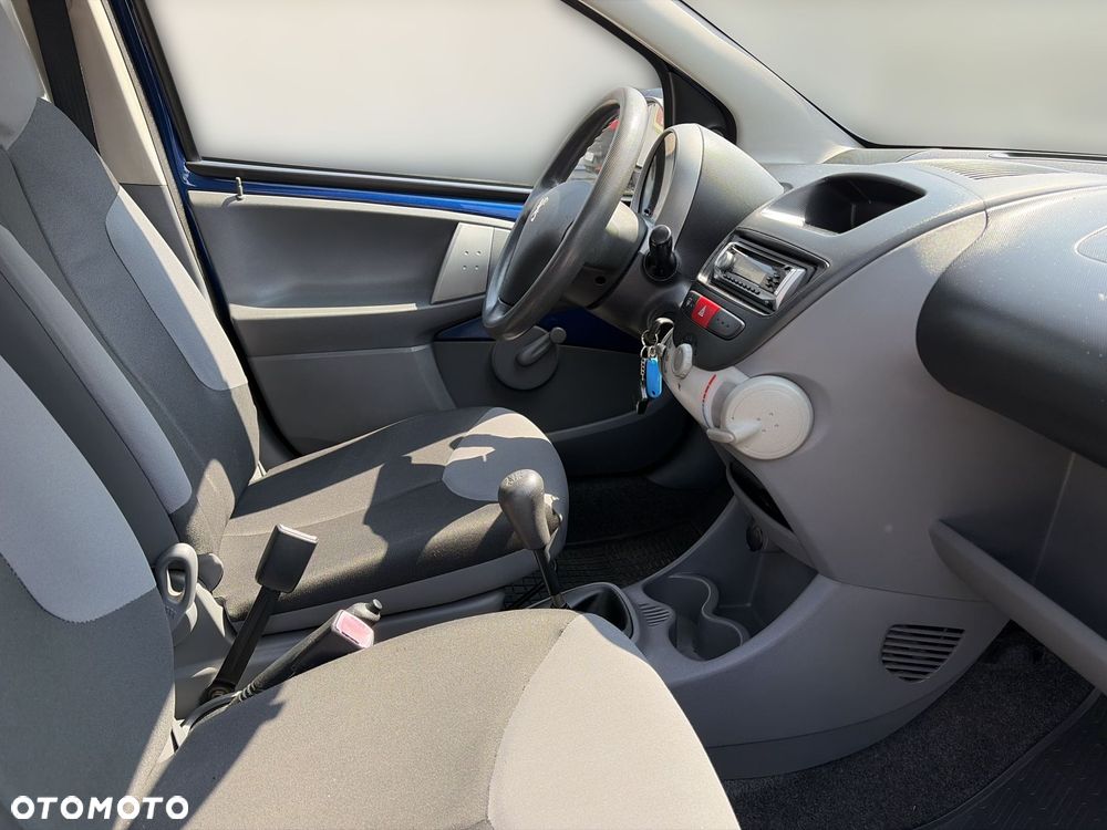 Peugeot 107 1.0 Happy - 13