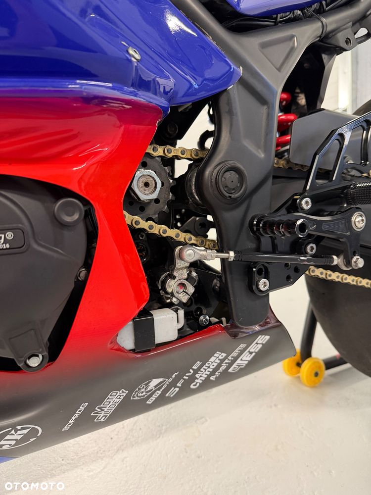 Yamaha R3 - 17