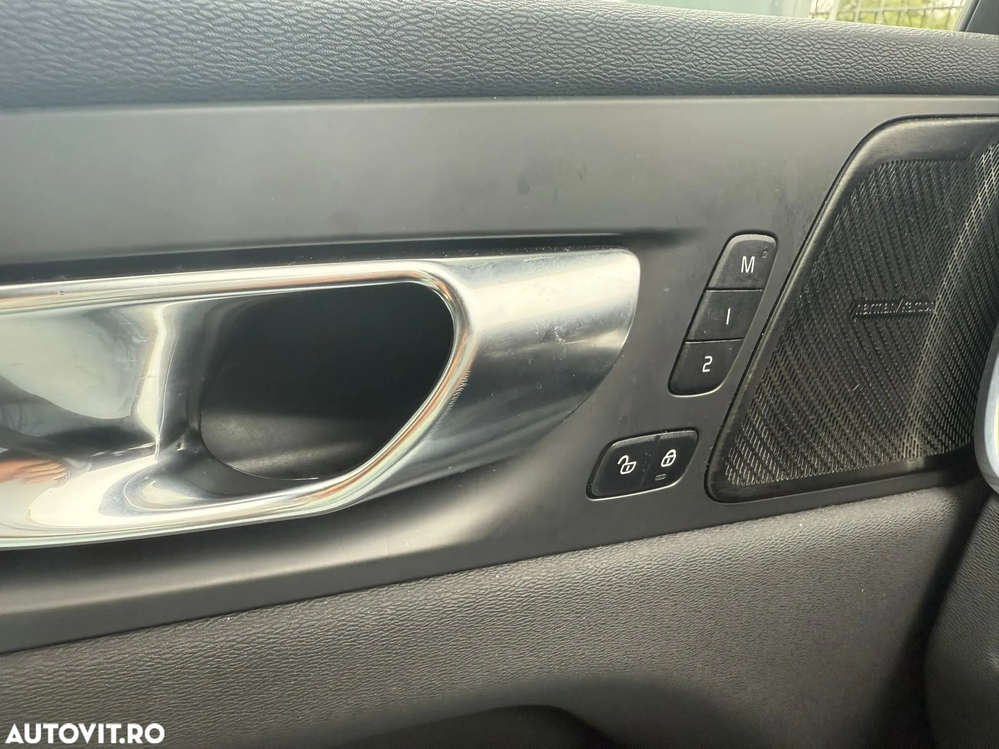 Volvo XC 60 Recharge T8 Twin Engine eAWD Inscription - 12