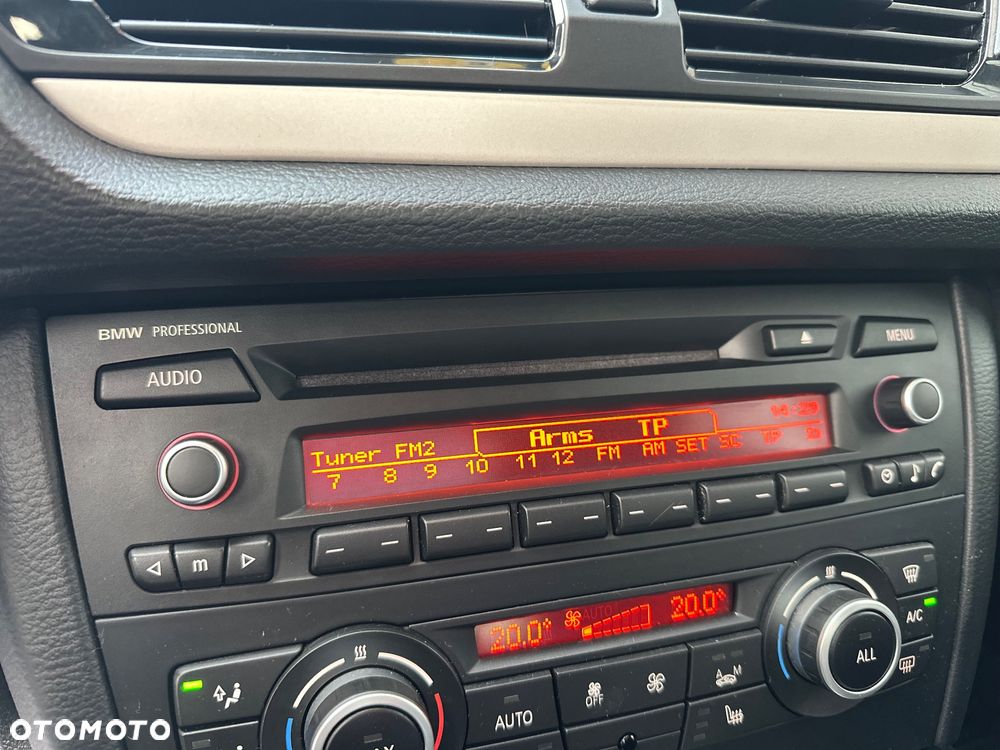 BMW X1 xDrive18d - 18